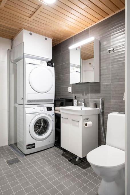 Apartment Near The Train Station, Free Parking &Netflix Kuopio Exteriér fotografie